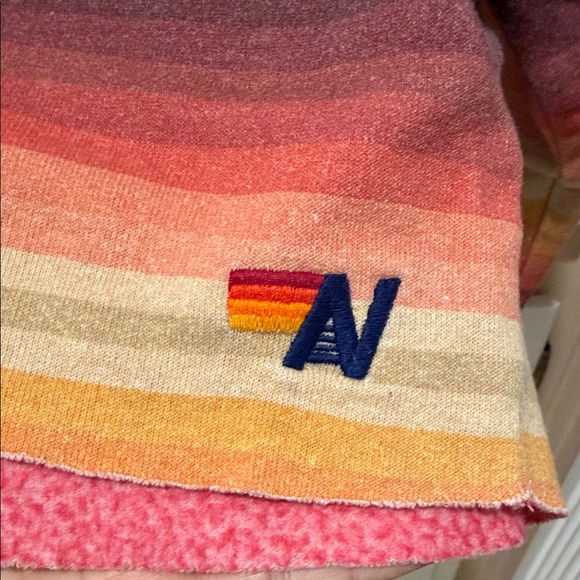 Aviator Nation Serape Bolt Stitch
Cropped Sweatshirt & Jogger Set - Picture 8 of 12